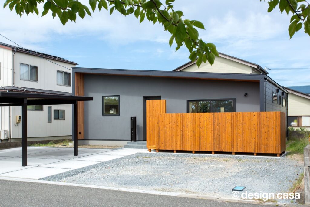なだらかに奏でる家｜山形県の注文住宅 施工例（平屋）