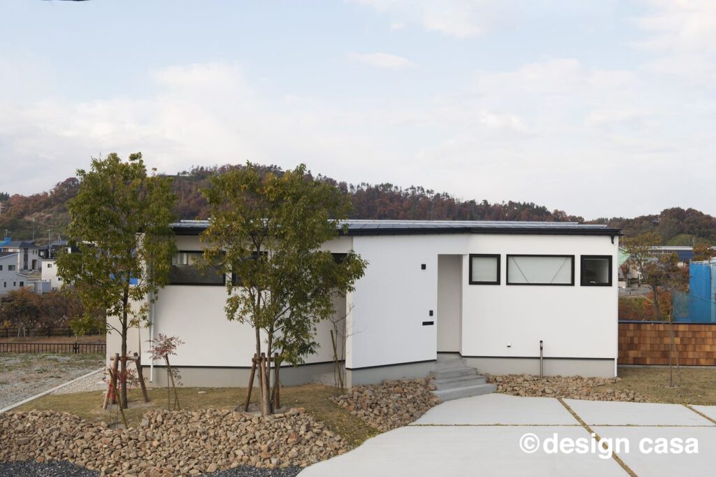 絶景を楽しむ暮らし｜山形県の注文住宅 施工例（平屋）